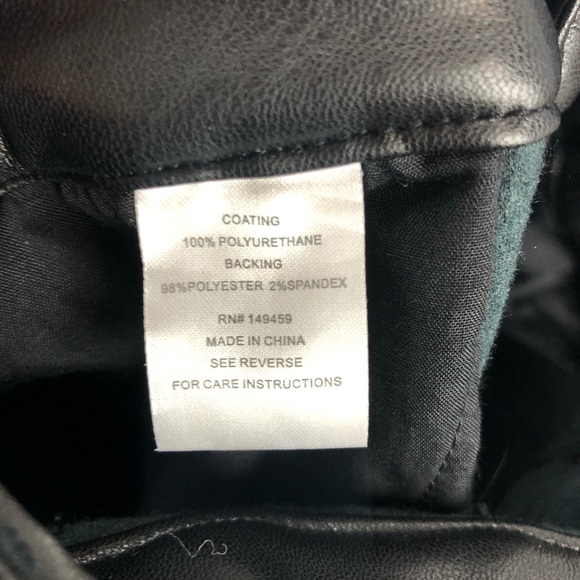 Ashley Mason Faux Leather Short Size 5 - Picture 5 of 10